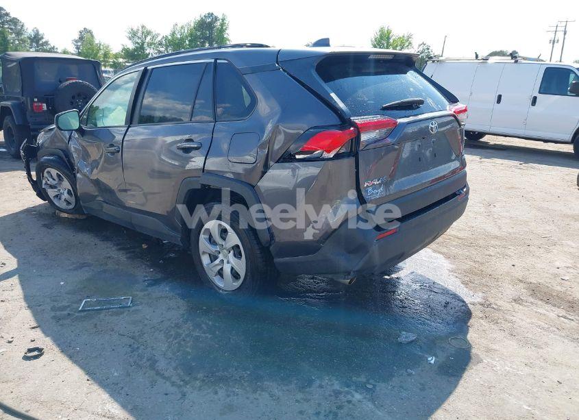 Photo 3 of 2019 Toyota Rav4 LE (VIN JTMF1RFV3KJ002983)