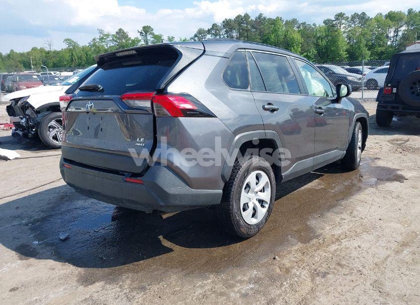 Photo 4 of 2019 Toyota Rav4 LE (VIN JTMF1RFV3KJ002983)