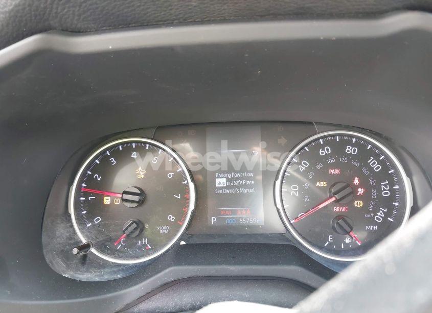 Photo 7 of 2019 Toyota Rav4 LE (VIN JTMF1RFV3KJ002983)