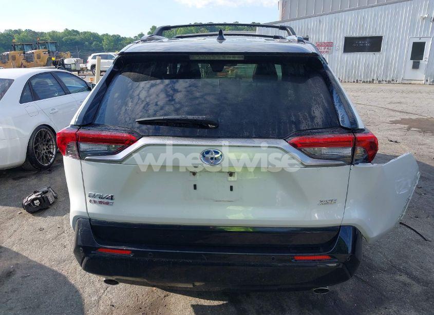 Photo 16 of 2021 Toyota Rav4 PRIME XSE (VIN JTMFB3FV2MD072504)