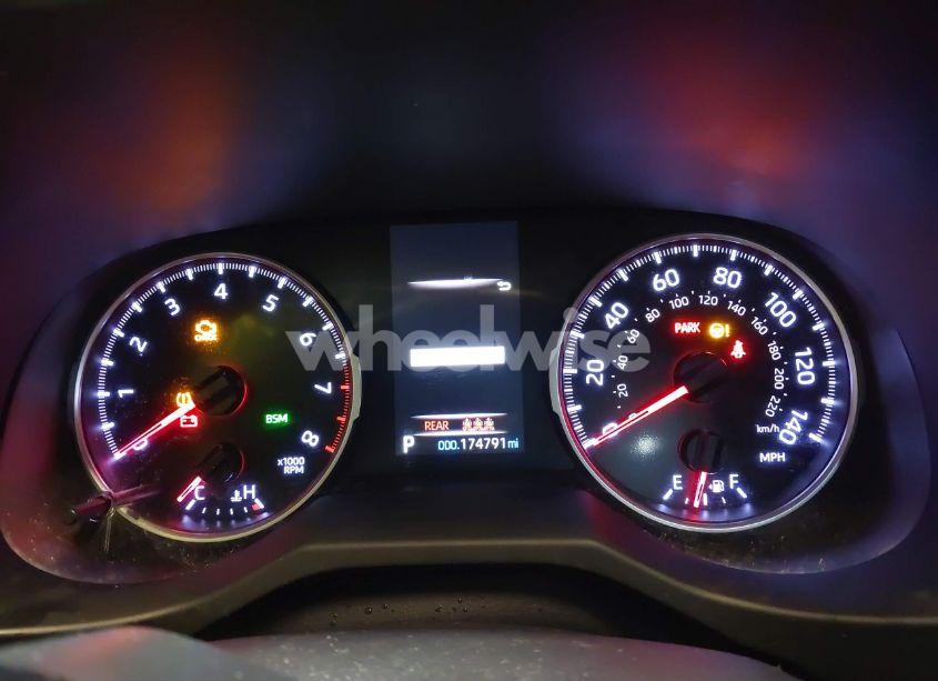 Photo 7 of 2020 Toyota Rav4 LE (VIN JTMG1RFV0LD063731)