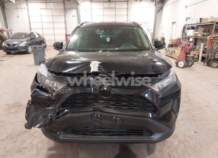 Photo 12 of 2019 Toyota Rav4 LE (VIN JTMG1RFV4KJ011244)