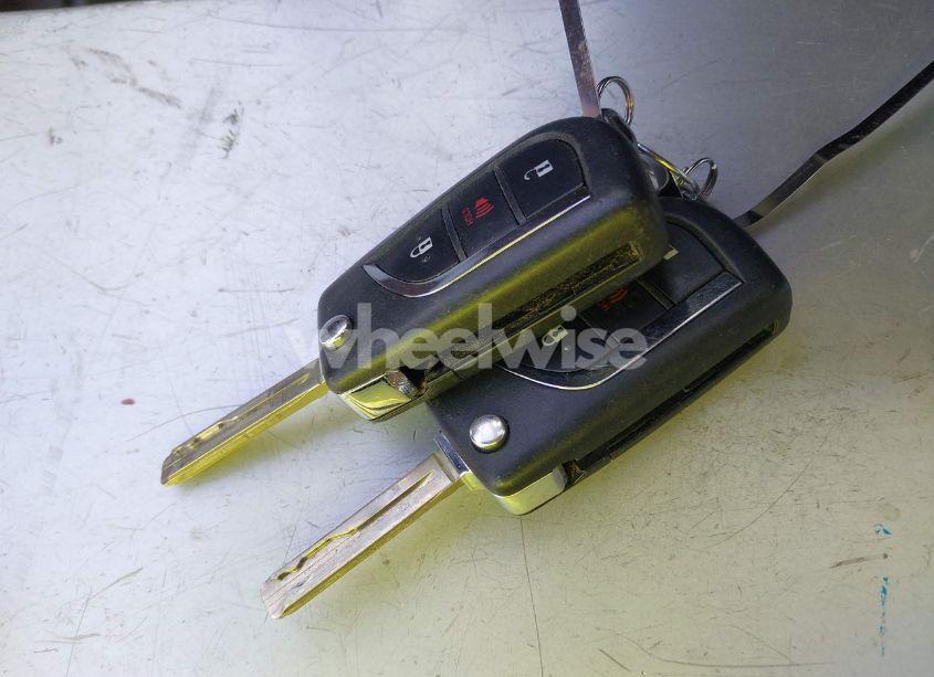 Photo 11 of 2019 Toyota Rav4 LE (VIN JTMG1RFV5KJ010605)