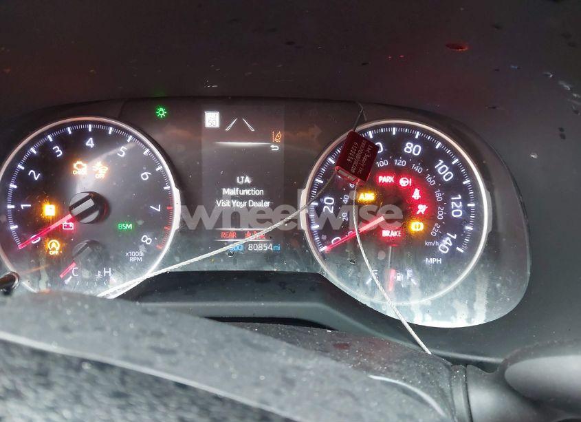 Photo 7 of 2019 Toyota Rav4 LE (VIN JTMG1RFV7KJ002148)