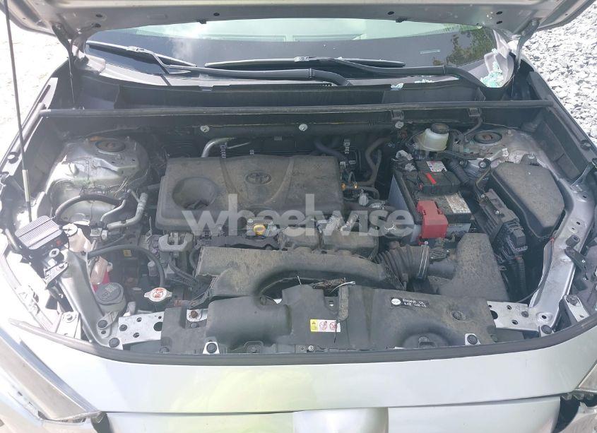 Photo 10 of 2019 Toyota Rav4 LE (VIN JTMG1RFV9KJ020859)