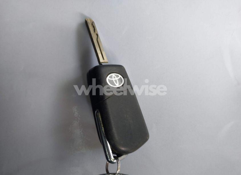 Photo 11 of 2020 Toyota Rav4 LE (VIN JTMH1RFV0LD053804)