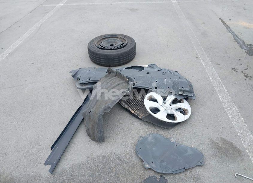 Photo 12 of 2020 Toyota Rav4 LE (VIN JTMH1RFV0LD053804)