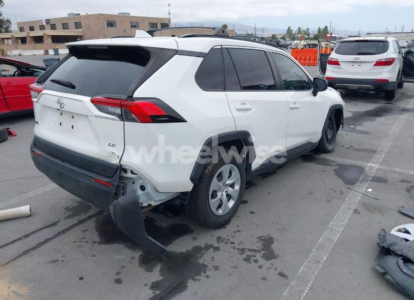 Photo 4 of 2020 Toyota Rav4 LE (VIN JTMH1RFV0LD053804)