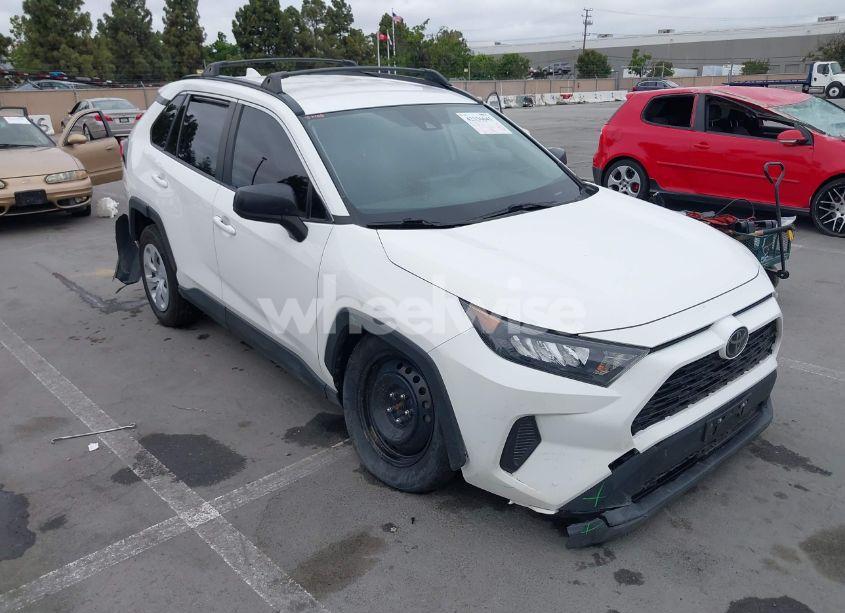 Photo 6 of 2020 Toyota Rav4 LE (VIN JTMH1RFV0LD053804)