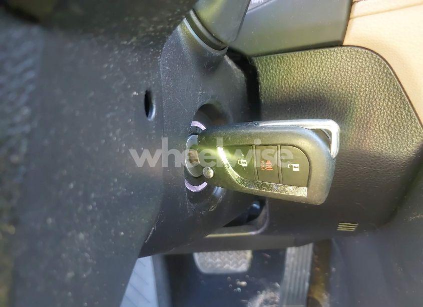 Photo 11 of 2020 Toyota Rav4 LE (VIN JTMH1RFV2LD051729)