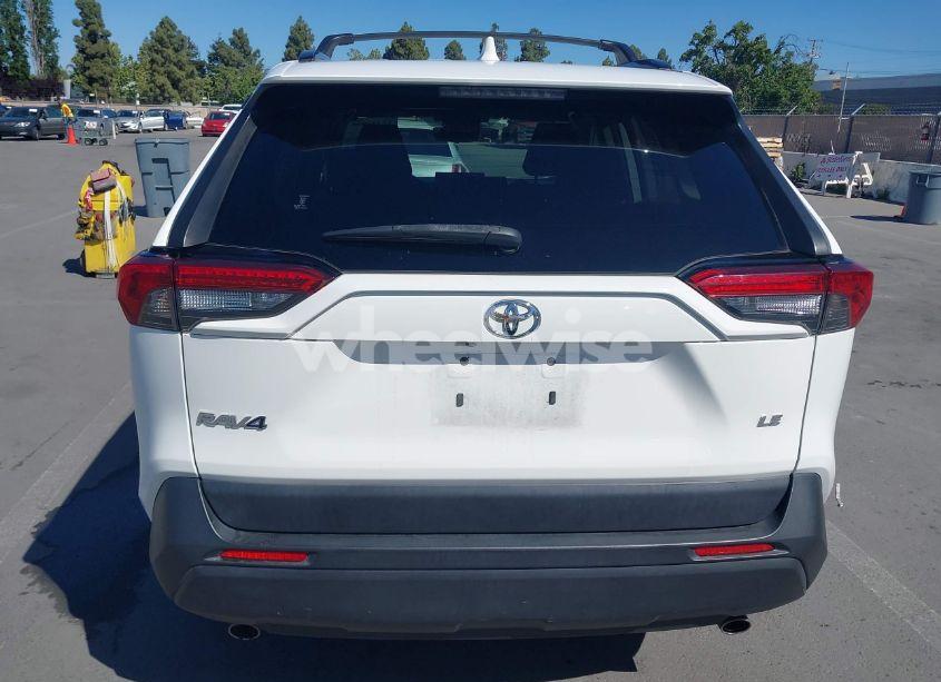 Photo 16 of 2020 Toyota Rav4 LE (VIN JTMH1RFV2LD057255)