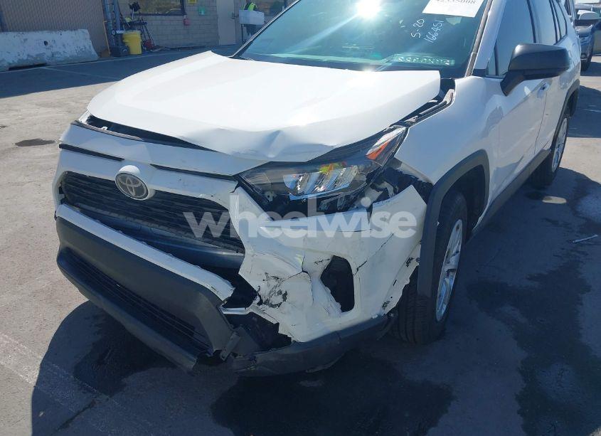 Photo 6 of 2020 Toyota Rav4 LE (VIN JTMH1RFV2LD057255)