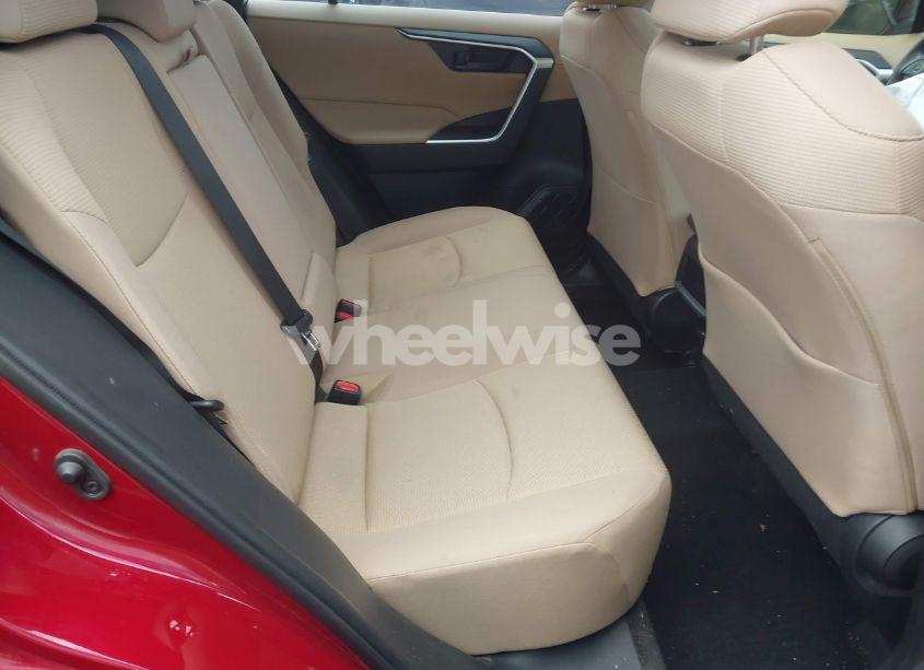 Photo 8 of 2019 Toyota Rav4 LE (VIN JTMH1RFV6KD007795)