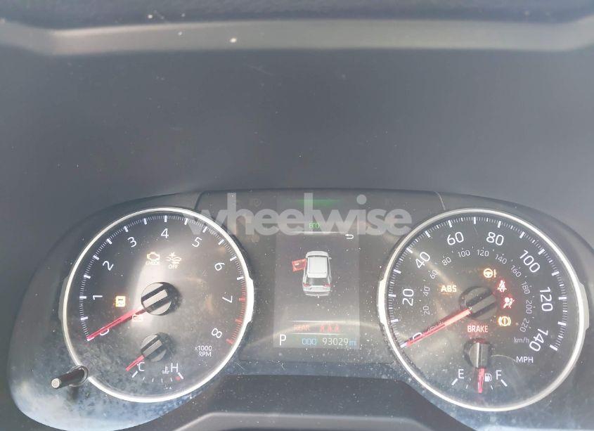 Photo 7 of 2019 Toyota Rav4 LE (VIN JTMH1RFV9KJ006495)