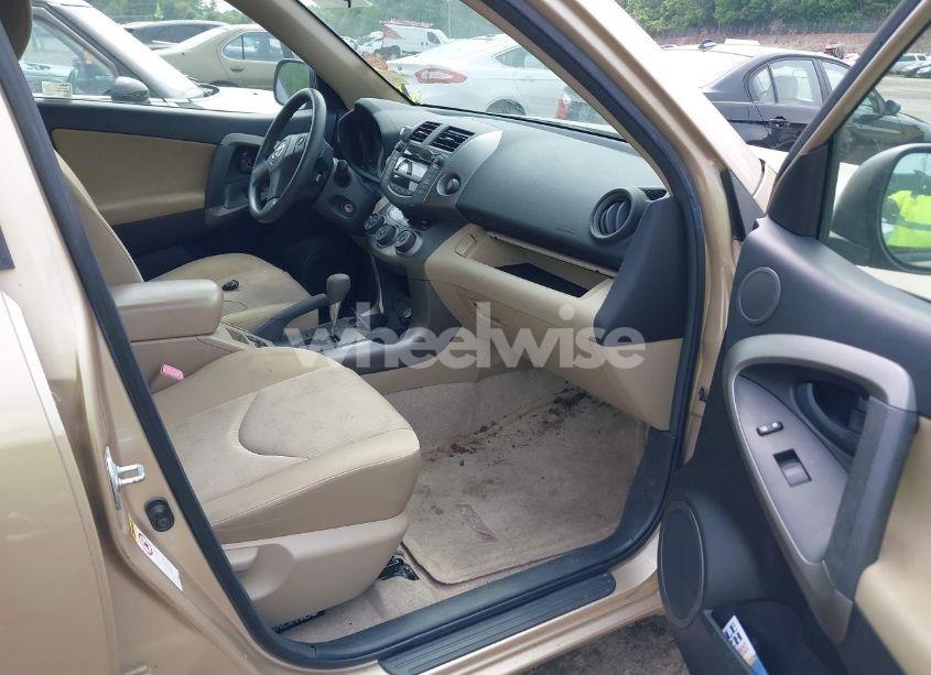 Photo 5 of 2010 Toyota Rav4 (VIN JTMJF4DV5A5030261)