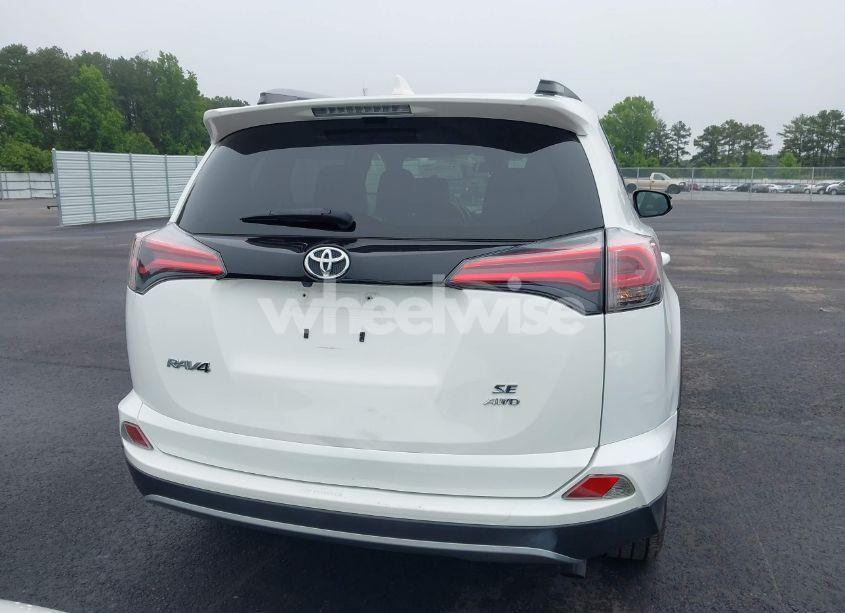 Photo 16 of 2017 Toyota Rav4 SE (VIN JTMJFREV6HD206035)