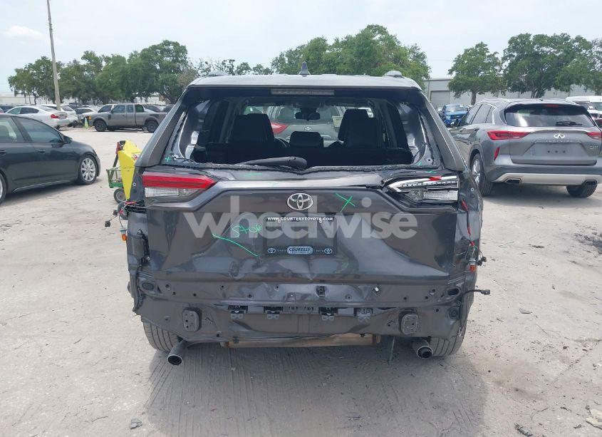Photo 16 of 2019 Toyota Rav4 LE (VIN JTMK1RFV5KD006076)