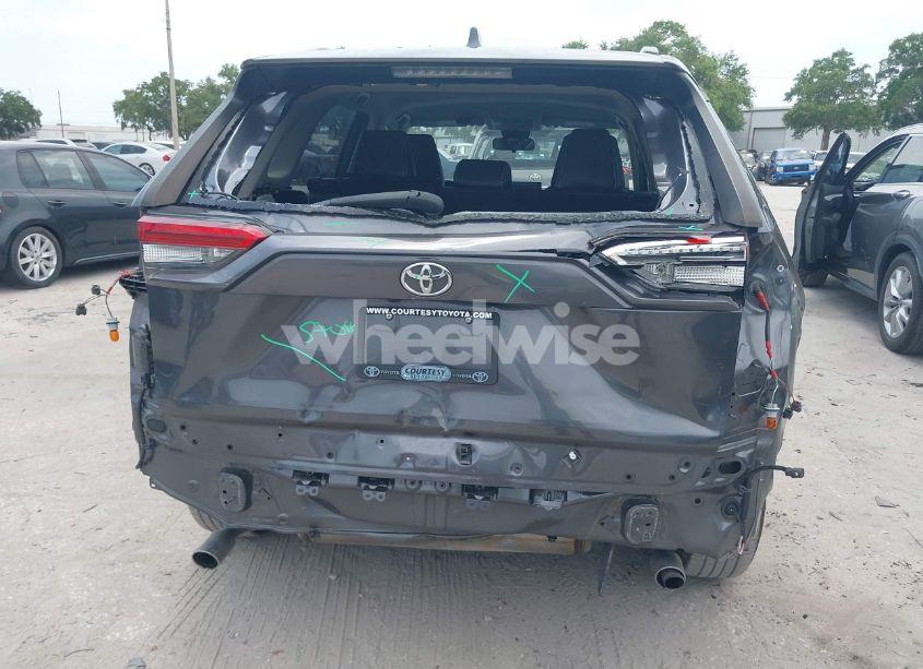 Photo 17 of 2019 Toyota Rav4 LE (VIN JTMK1RFV5KD006076)