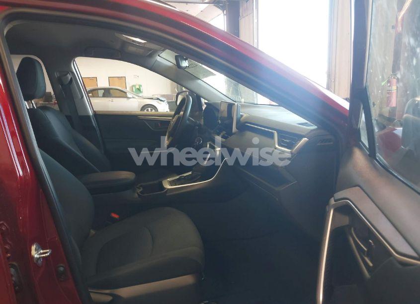 Photo 5 of 2024 Toyota Rav4 HYBRID LE (VIN JTMLWRFV6RD211874)