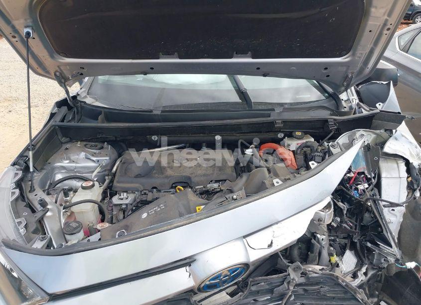 Photo 10 of 2021 Toyota Rav4 HYBRID LE (VIN JTMLWRFV8MD129136)