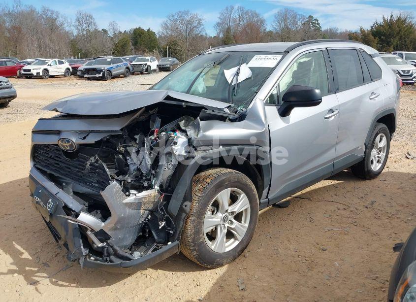 Photo 2 of 2021 Toyota Rav4 HYBRID LE (VIN JTMLWRFV8MD129136)