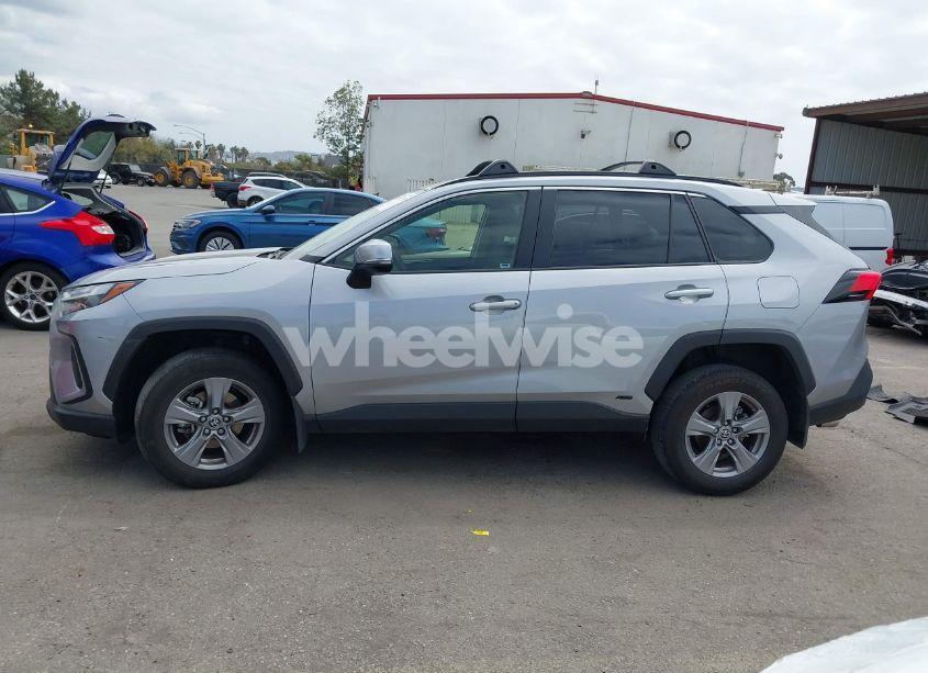 Photo 14 of 2024 Toyota Rav4 HYBRID LE (VIN JTMMWRFV1RD230191)