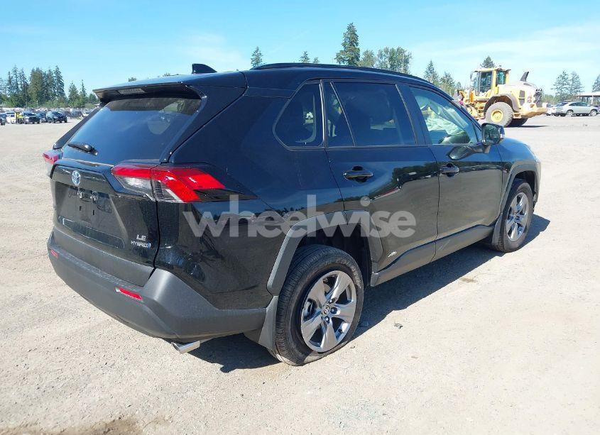 Photo 4 of 2024 Toyota Rav4 HYBRID LE (VIN JTMMWRFV2RD235156)