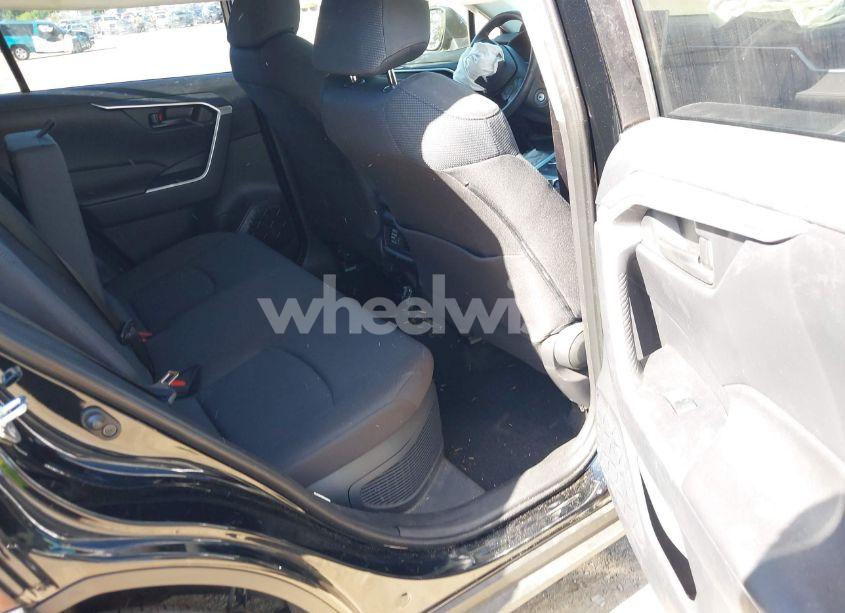 Photo 8 of 2024 Toyota Rav4 HYBRID LE (VIN JTMMWRFV2RD235156)