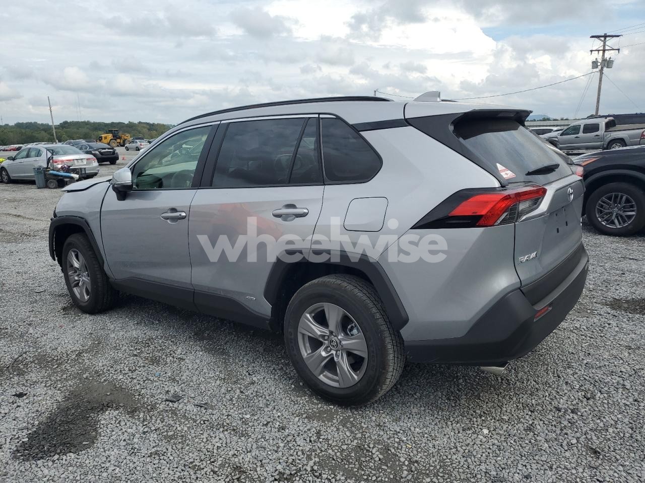 Photo 2 of 2025 TOYOTA RAV4 LE (VIN JTMMWRFV3SD328810)