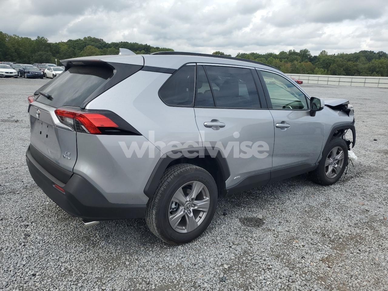 Photo 3 of 2025 TOYOTA RAV4 LE (VIN JTMMWRFV3SD328810)