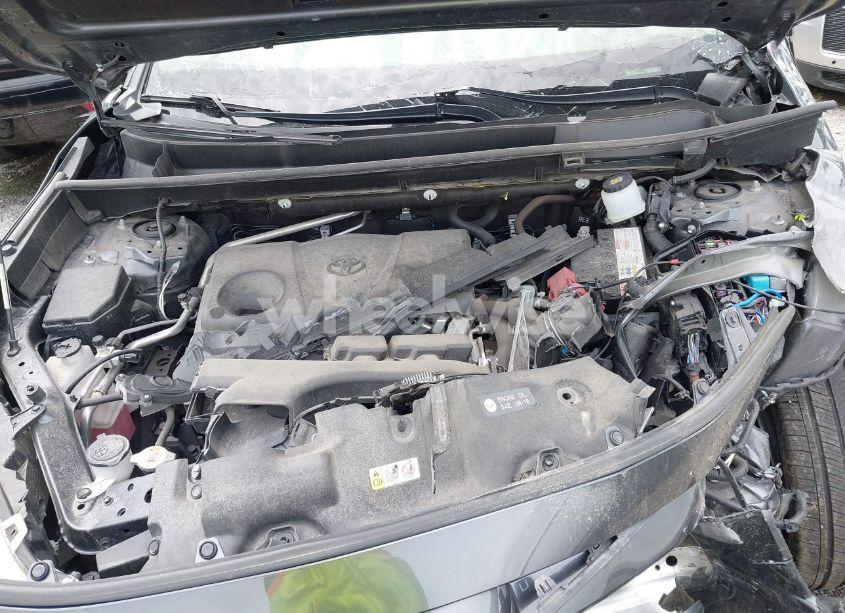 Photo 10 of 2021 Toyota Rav4 LIMITED (VIN JTMN1RFV3MD075851)