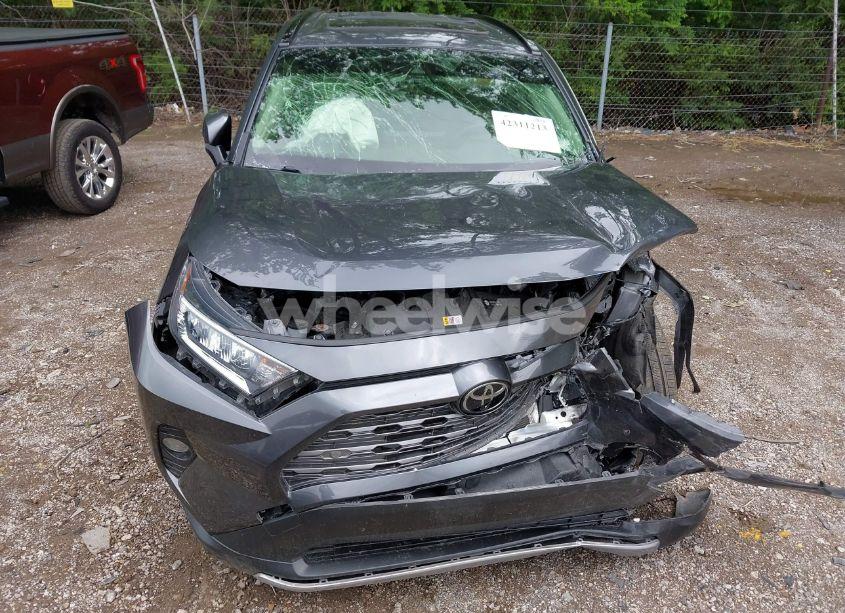 Photo 17 of 2021 Toyota Rav4 LIMITED (VIN JTMN1RFV3MD075851)