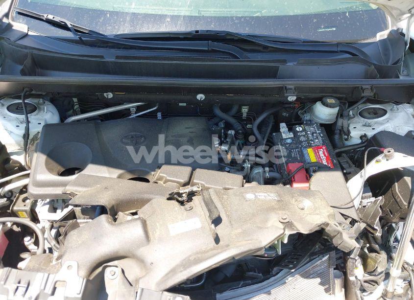 Photo 10 of 2021 Toyota Rav4 LIMITED (VIN JTMN1RFV7MD079305)