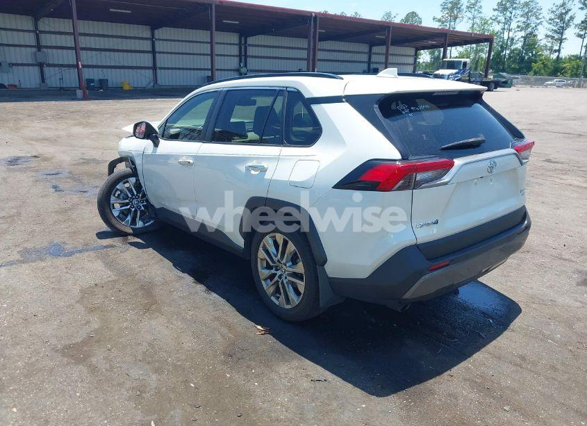 Photo 3 of 2021 Toyota Rav4 LIMITED (VIN JTMN1RFV7MD079305)