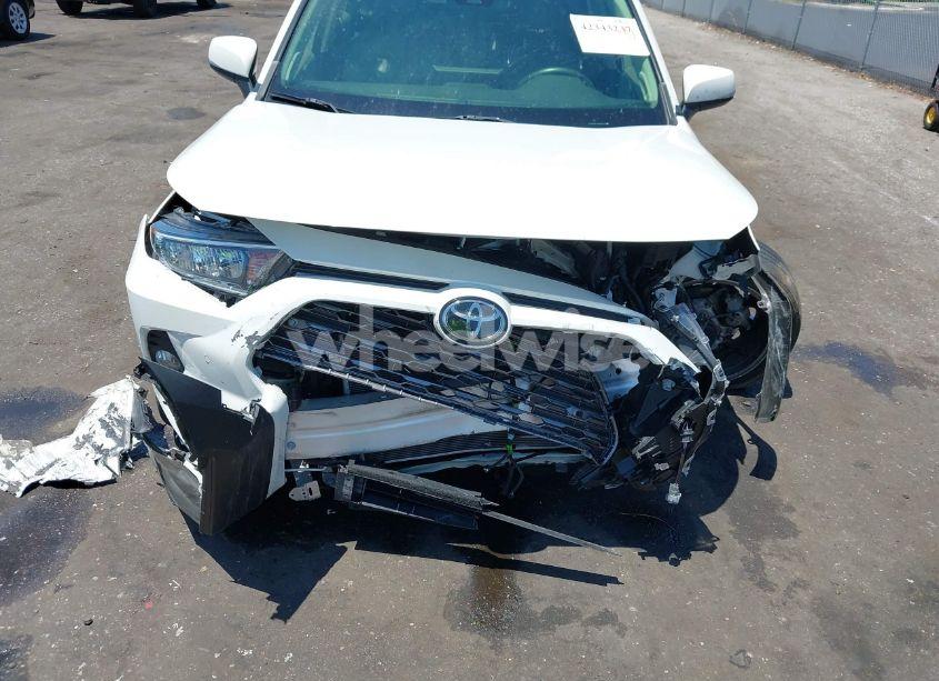 Photo 6 of 2021 Toyota Rav4 LIMITED (VIN JTMN1RFV7MD079305)