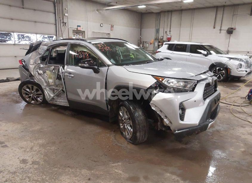 2020 Toyota Rav4 LIMITED (VIN JTMN1RFV9LD062892) main photo