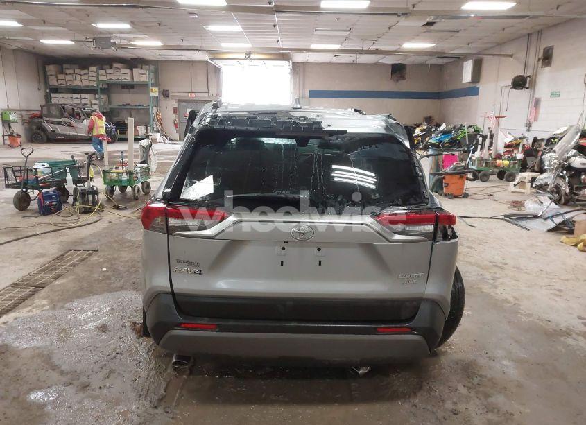 Photo 17 of 2020 Toyota Rav4 LIMITED (VIN JTMN1RFV9LD062892)