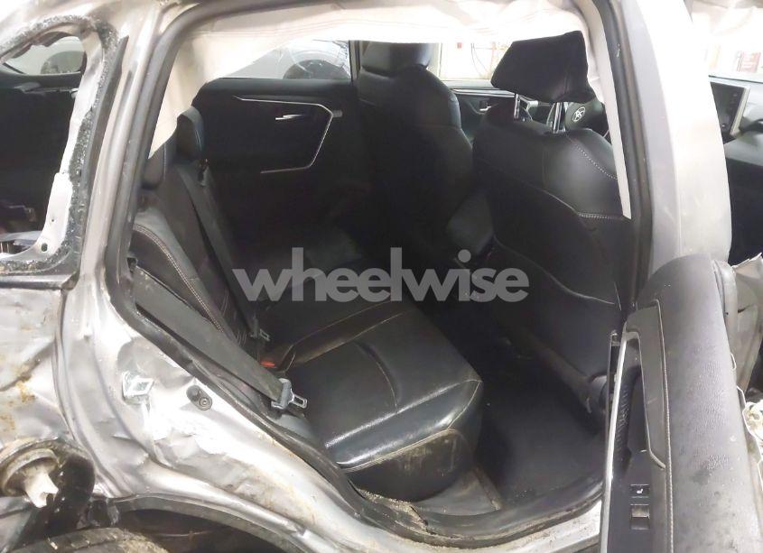 Photo 8 of 2020 Toyota Rav4 LIMITED (VIN JTMN1RFV9LD062892)