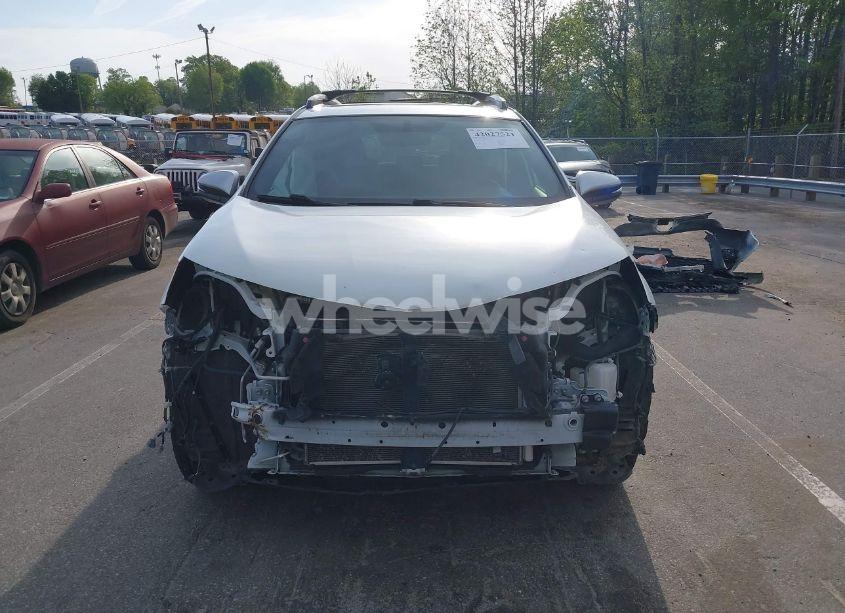 Photo 13 of 2016 Toyota Rav4 SE (VIN JTMNFREVXGJ078772)