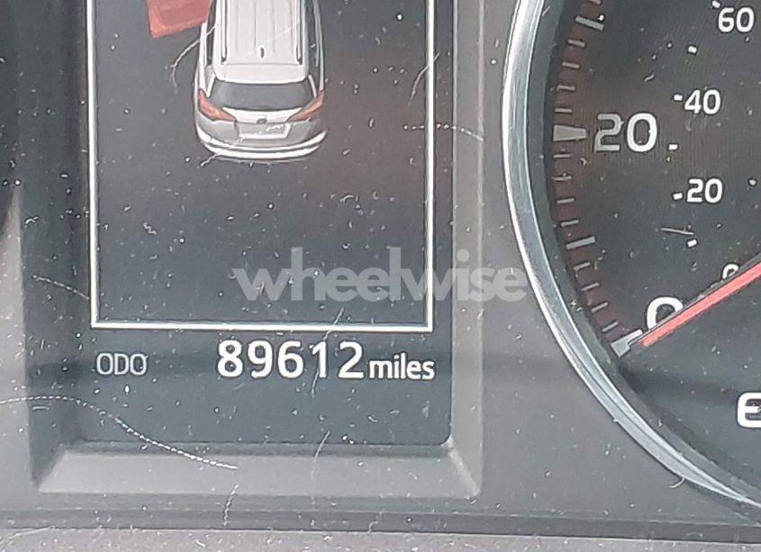 Photo 16 of 2016 Toyota Rav4 SE (VIN JTMNFREVXGJ078772)