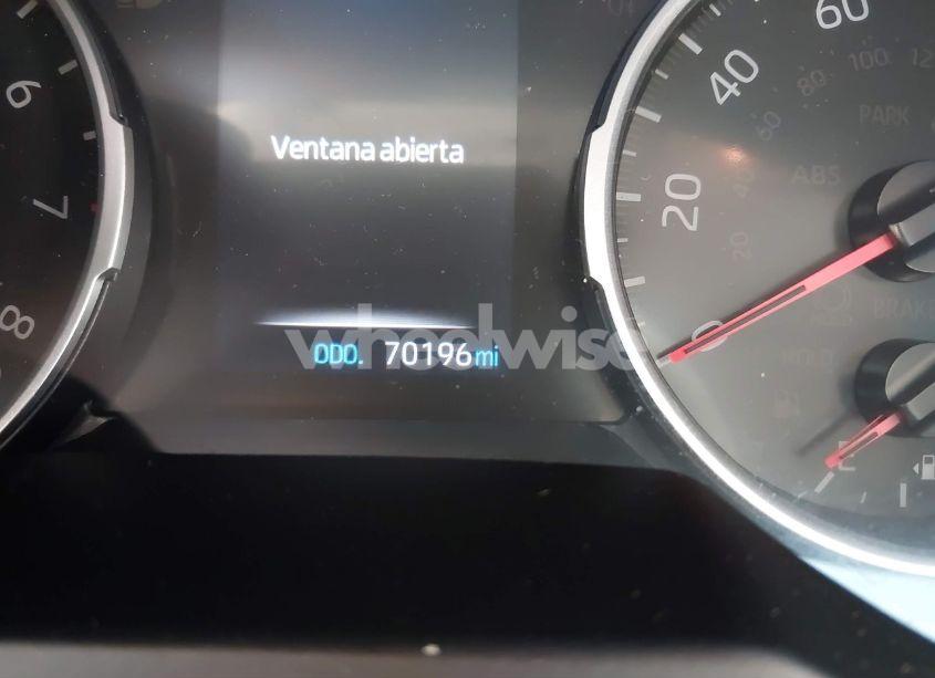 Photo 15 of 2019 Toyota Rav4 XLE (VIN JTMP1RFV0KD020442)