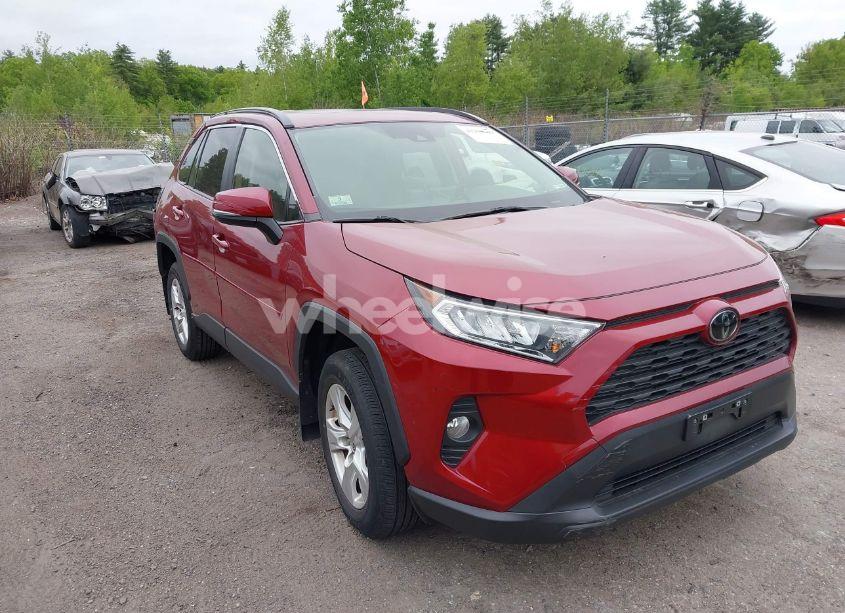 Photo 13 of 2020 Toyota Rav4 XLE (VIN JTMP1RFV0LD529822)