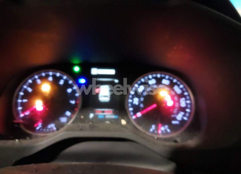 Photo 7 of 2019 Toyota Rav4 XLE/XLE PREMIUM (VIN JTMP1RFV1KD030090)