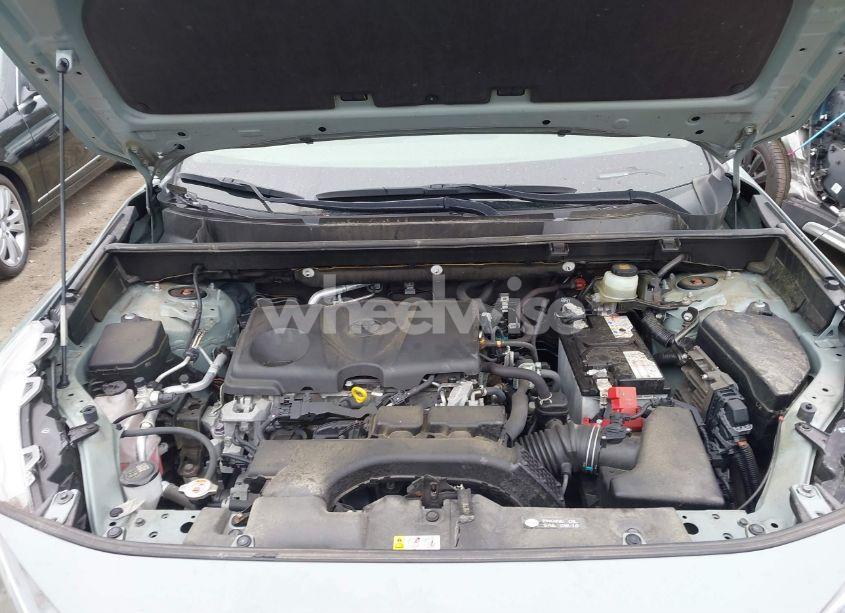 Photo 10 of 2020 Toyota Rav4 XLE (VIN JTMP1RFV2LD529515)