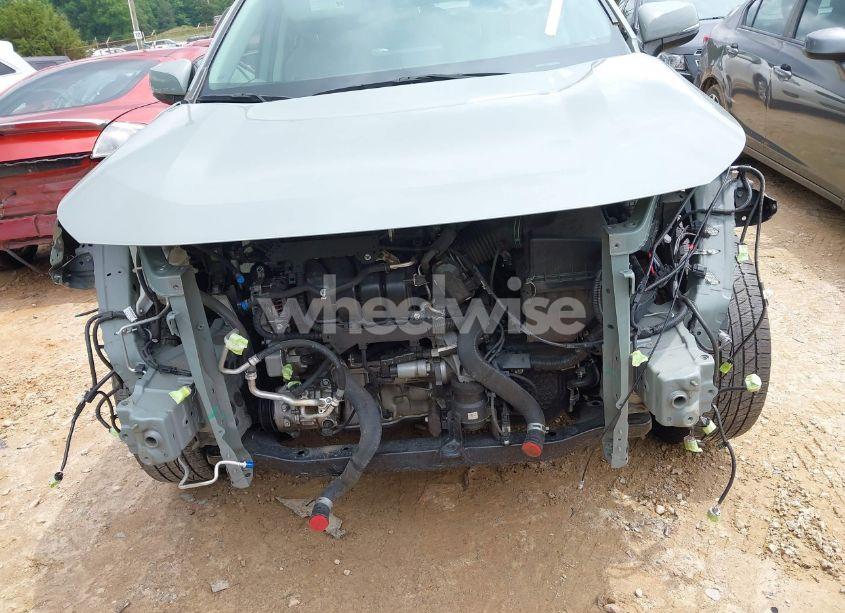 Photo 17 of 2019 Toyota Rav4 XLE (VIN JTMP1RFV3KJ015267)