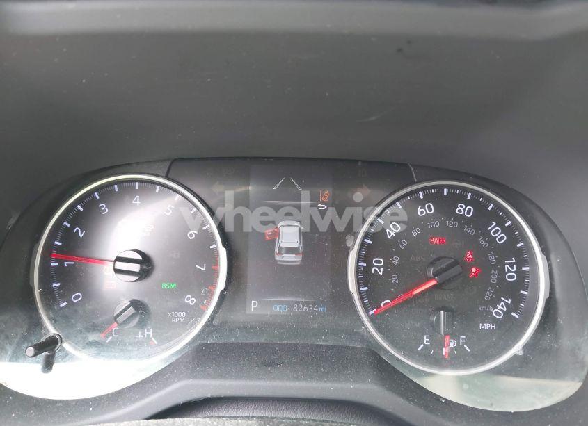 Photo 7 of 2019 Toyota Rav4 XLE (VIN JTMP1RFV3KJ015267)