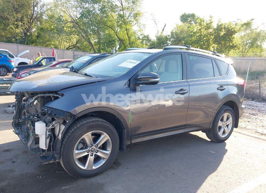 Photo 14 of 2015 Toyota Rav4 XLE (VIN JTMRFREV1FD151848)