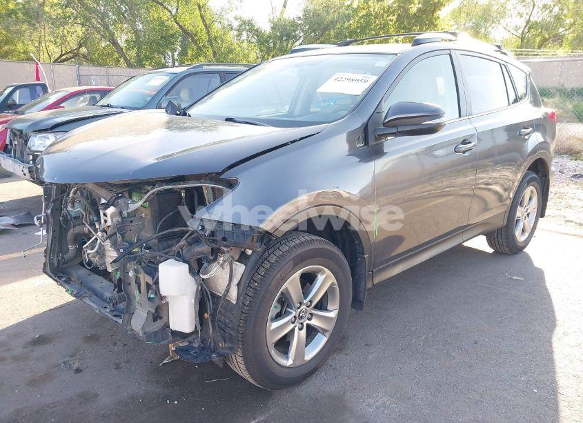 Photo 2 of 2015 Toyota Rav4 XLE (VIN JTMRFREV1FD151848)