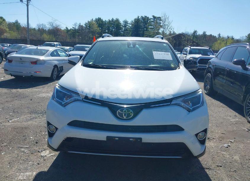 Photo 12 of 2017 Toyota Rav4 XLE (VIN JTMRFREV1HJ119678)