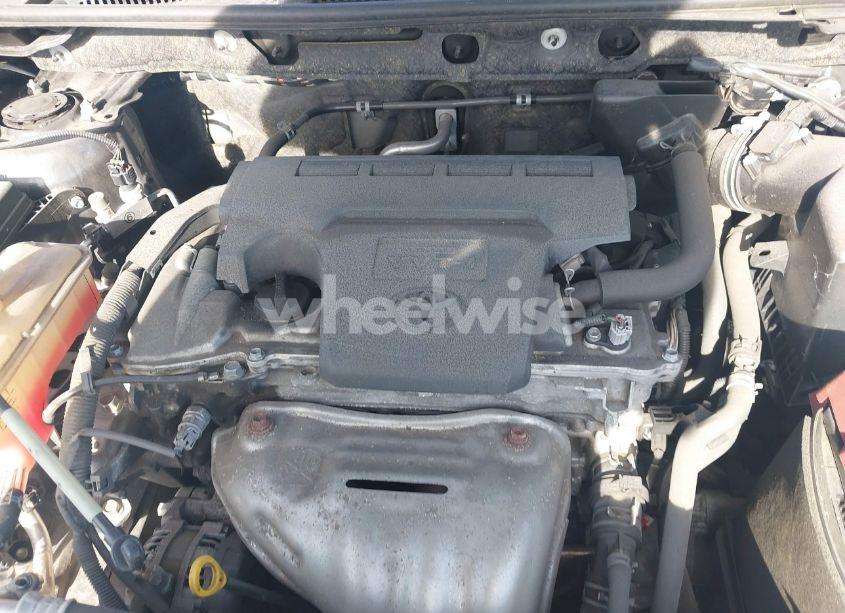 Photo 10 of 2018 Toyota Rav4 ADVENTURE/XLE (VIN JTMRFREV2JJ221495)